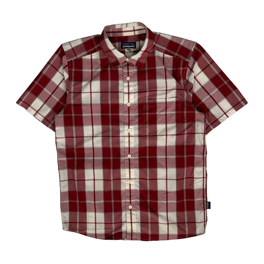 Patagonia Checked Short Sleeve Shirt - Small Red Polyester