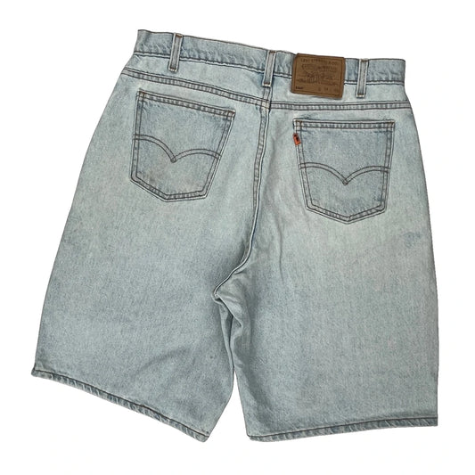 Levis Denim Shorts - 32W 9L Light Wash Denim