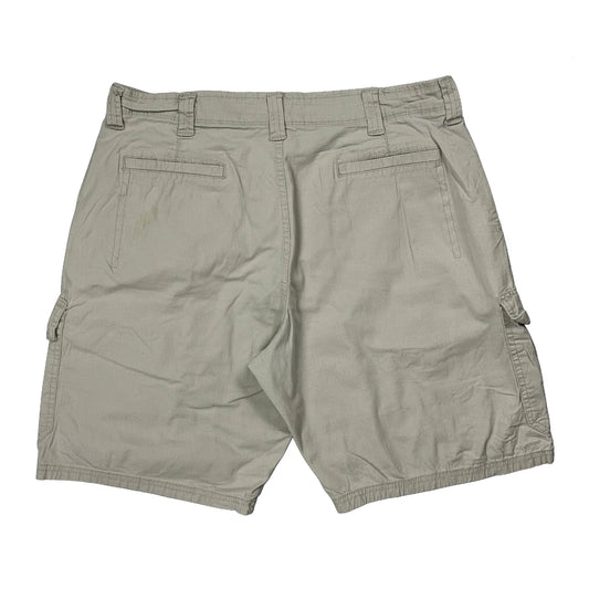Wrangler Cargo Shorts - 33W 9L Beige Cotton