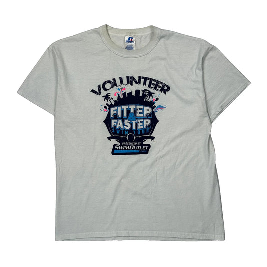 Volunteer Russell Athletic Graphic T-Shirt - Medium White Cotton Blend