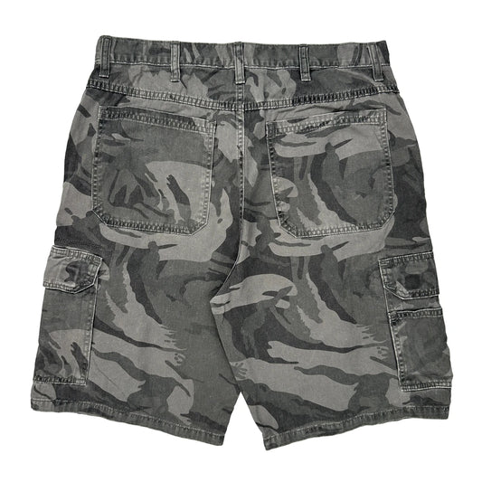 Wrangler Camo Cargo Shorts - 34W 11L Camo Cotton