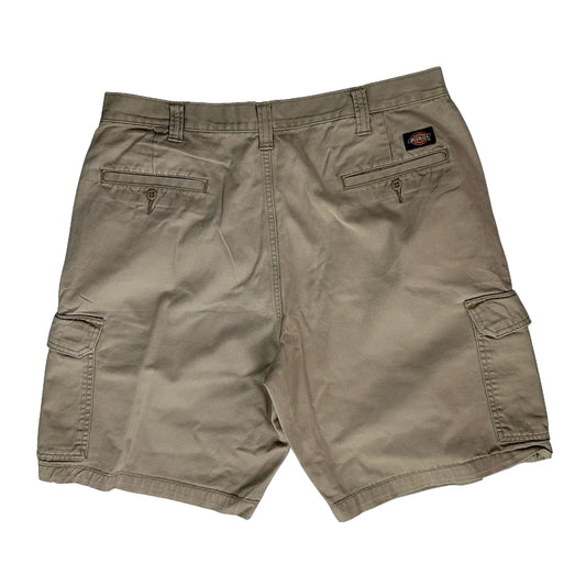 Dickies Cargo Shorts - 34W 10L Beige Cotton