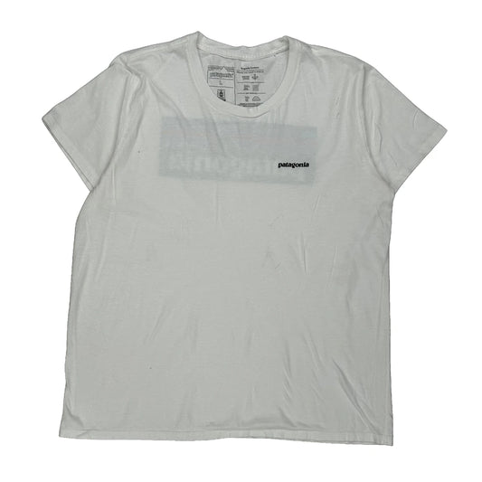 Patagonia T-Shirt - Large White Cotton
