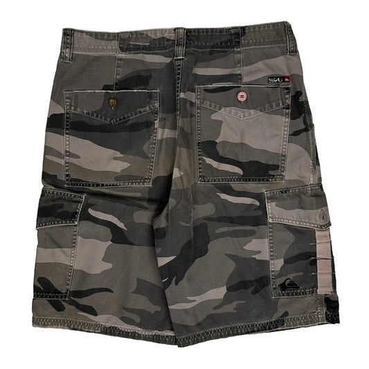 Quiksilver Camo Cargo Shorts - 34W 11L Camo Cotton