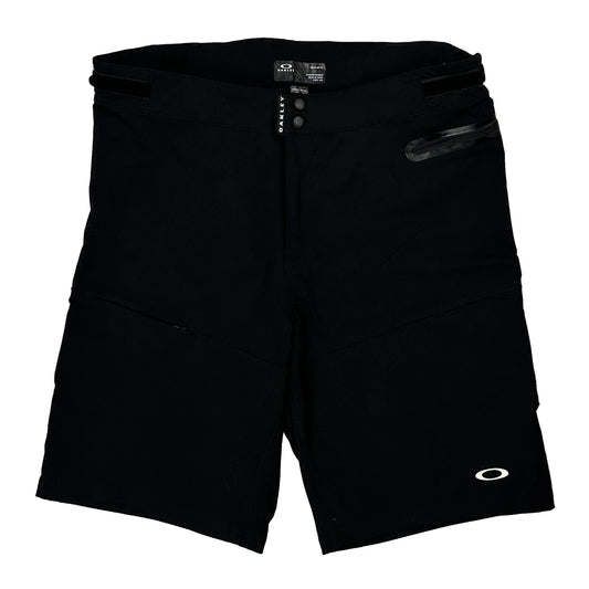 Oakley Shorts - XL Black Polyester