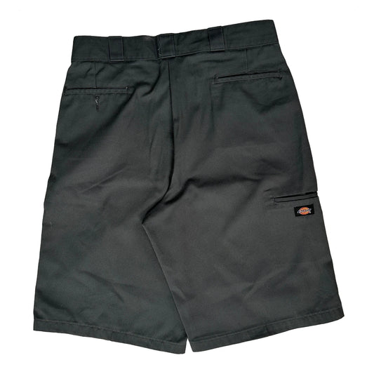 Dickies Shorts - 32W 11L Black Cotton Blend